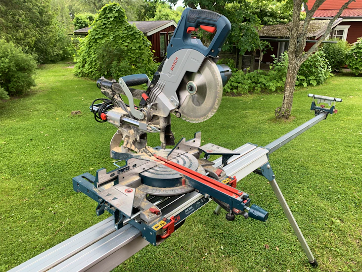 Bosch blå proffesional med stativ