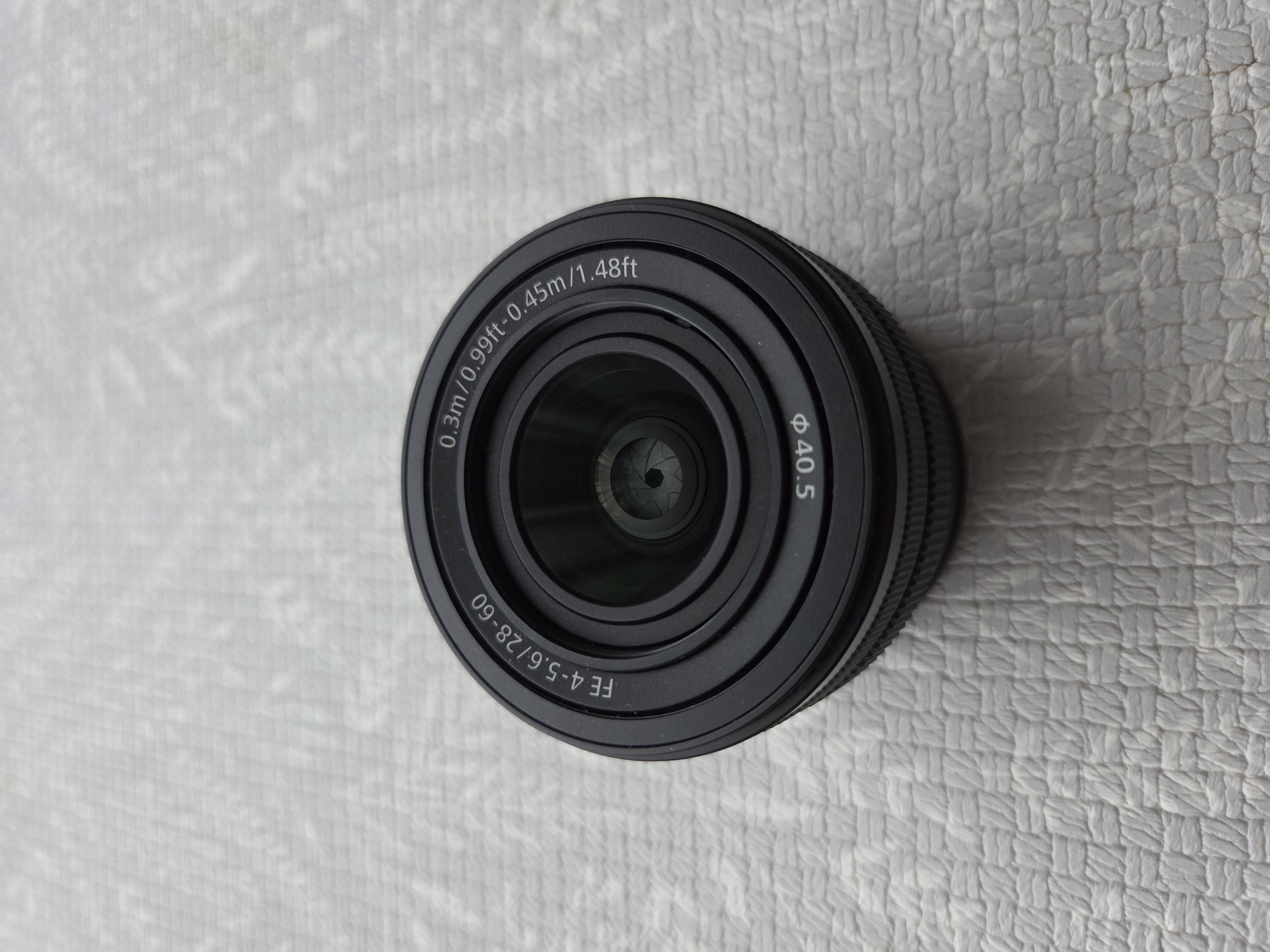 Sony 28–60mm f/4–5.6 | e-mount kit zoom lens