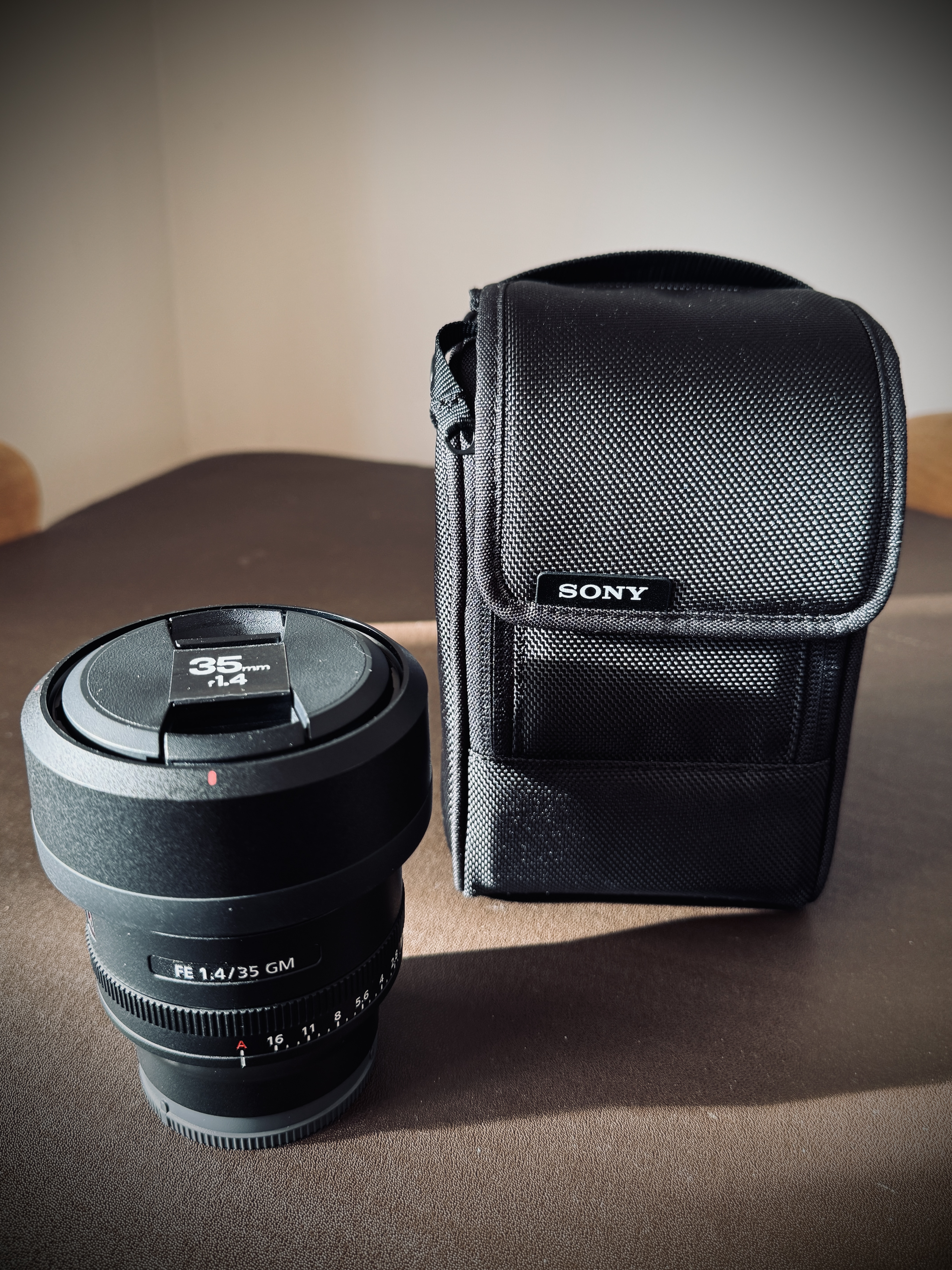 Sony g-master 35mm f1.4 lens