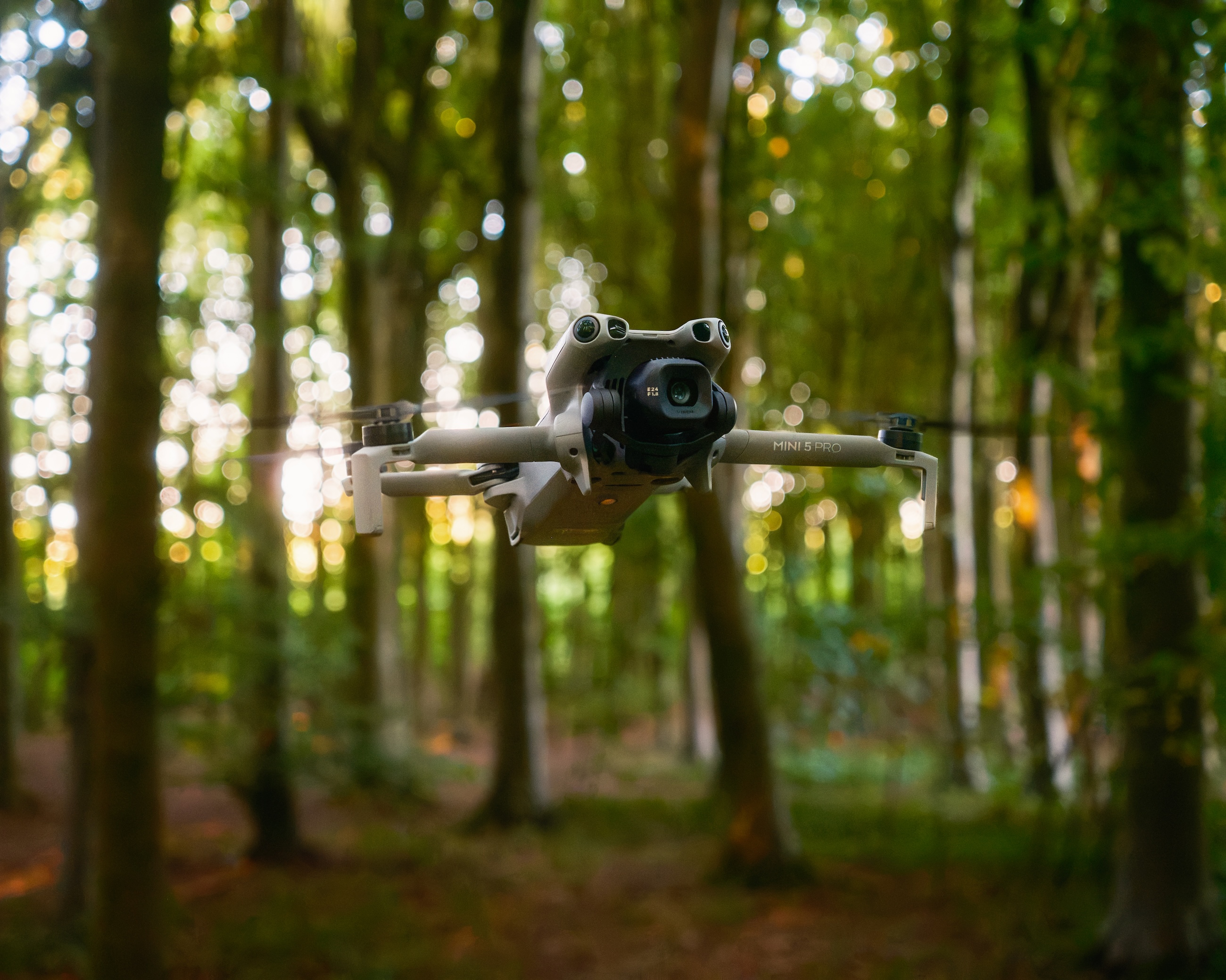 Drone pilot. dji mavic 4 pro, dji mini 5 pro, dji avata 2