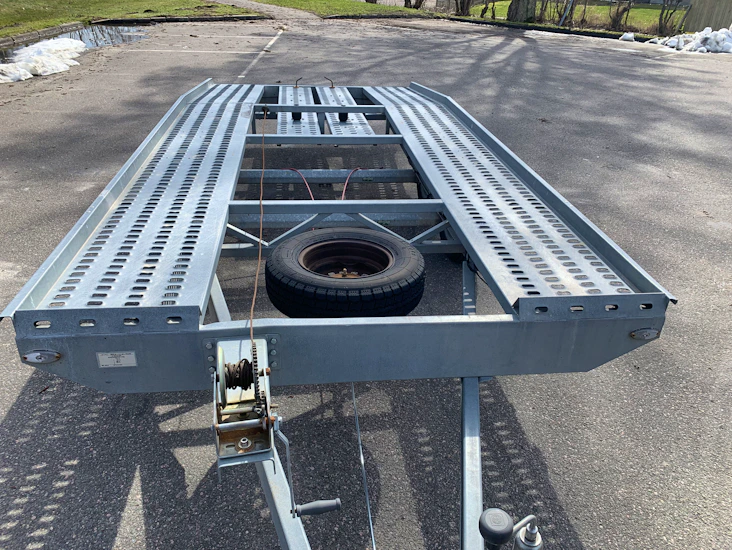 Biltransport uthyres