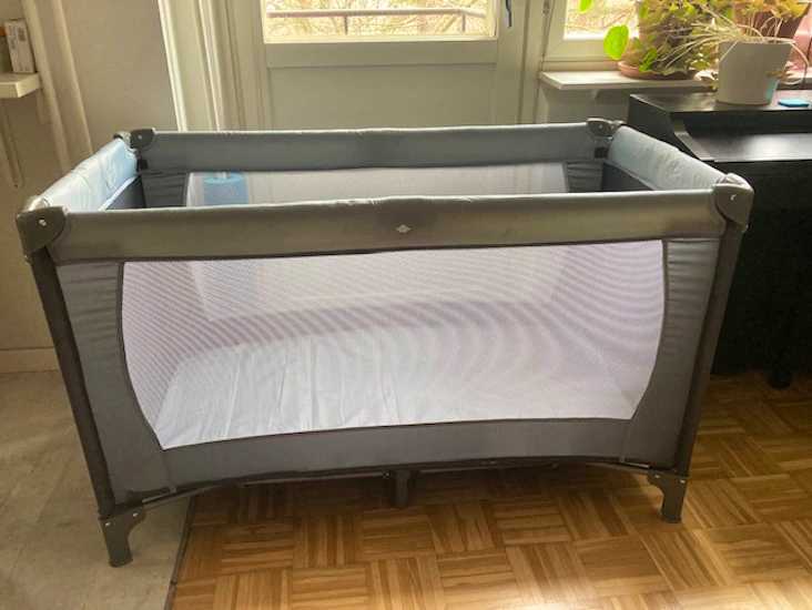 Siisti perusmatkasänky helsinki 00310