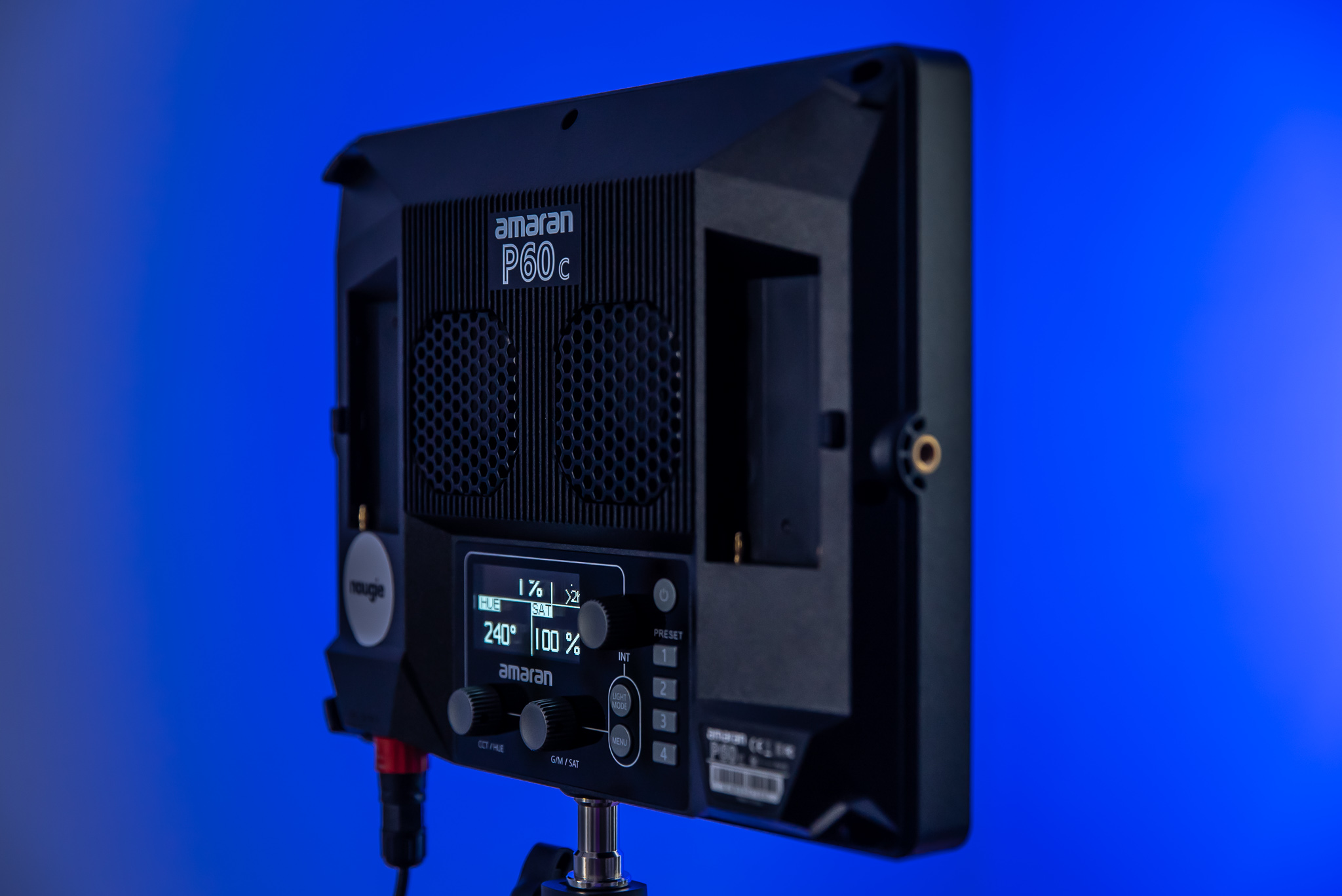 Aputure amaran p60c rgbww led light 60w with softbox + crate