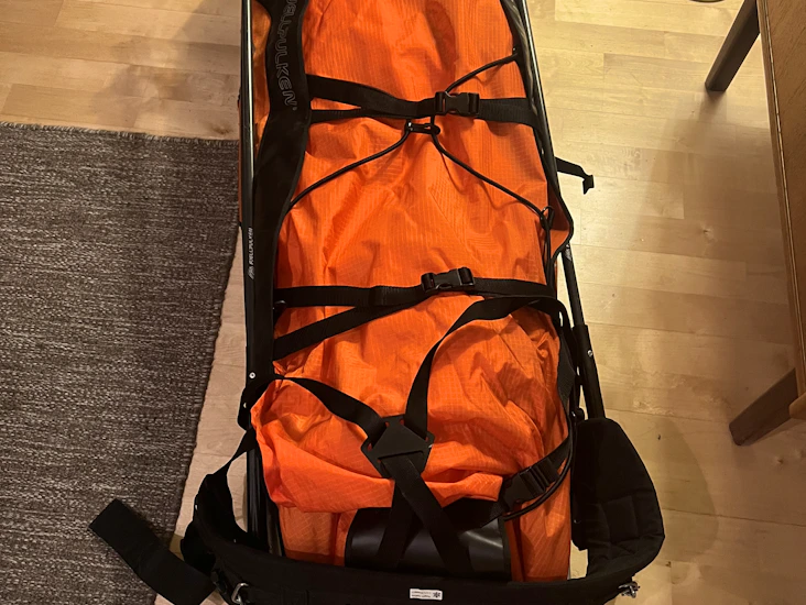 Fjellpulken 130 cm med drag og sele