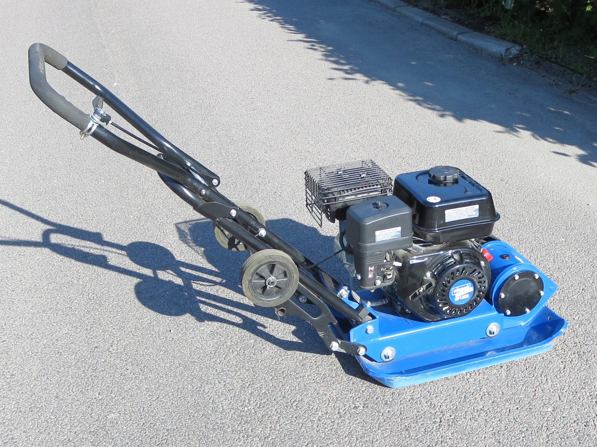 Lättanvänd markvibrator