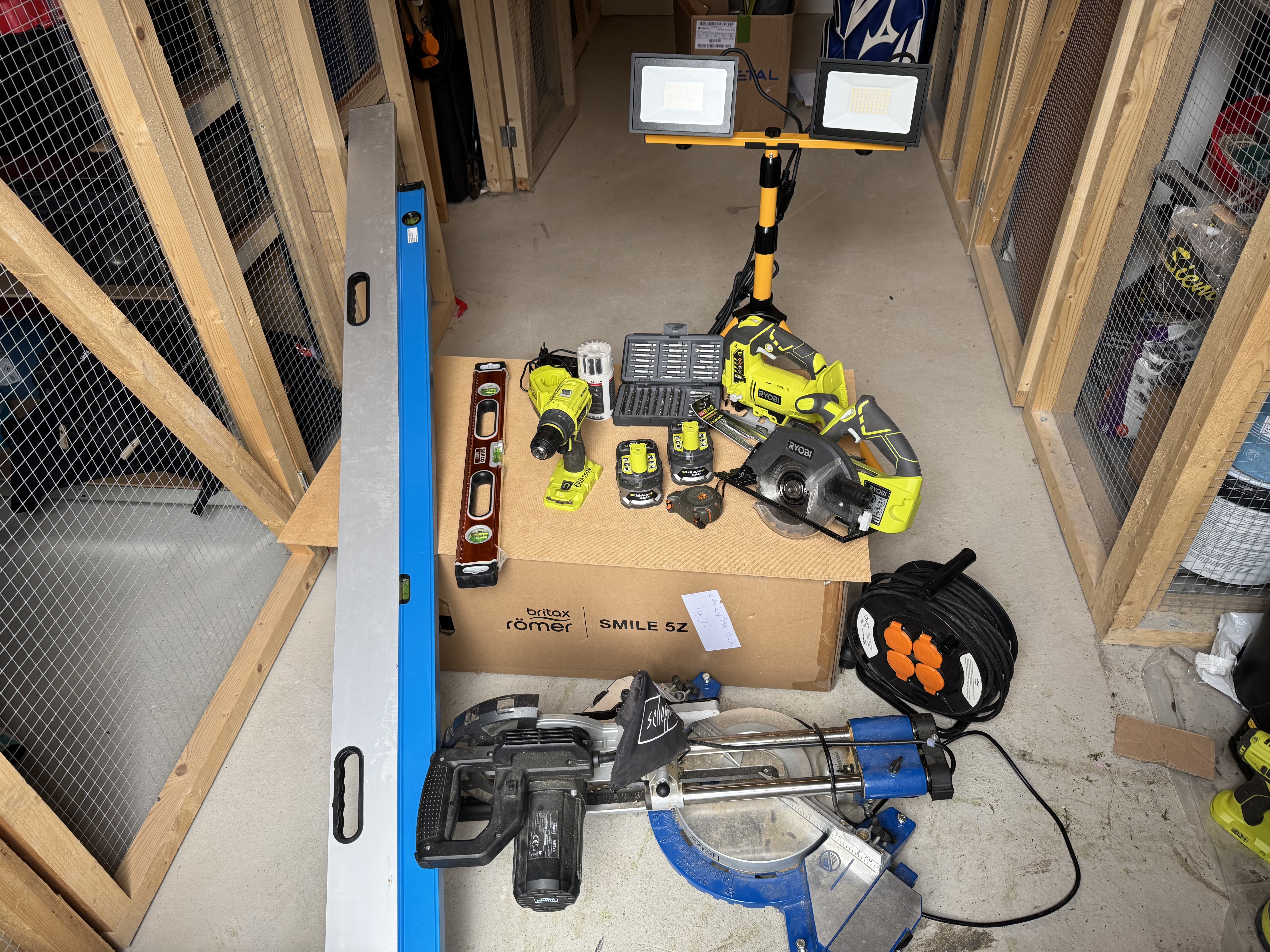 🔨 täydellinen rakennuspaketti kotiin toimitettuna – “leikkaa & mittaa” 🚚