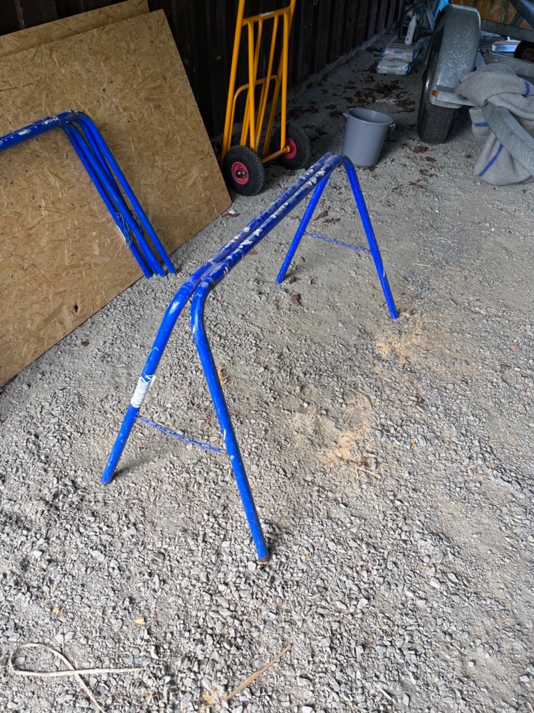 Gipsbockar / målarbockar