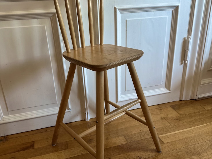 Children chair - higher seating