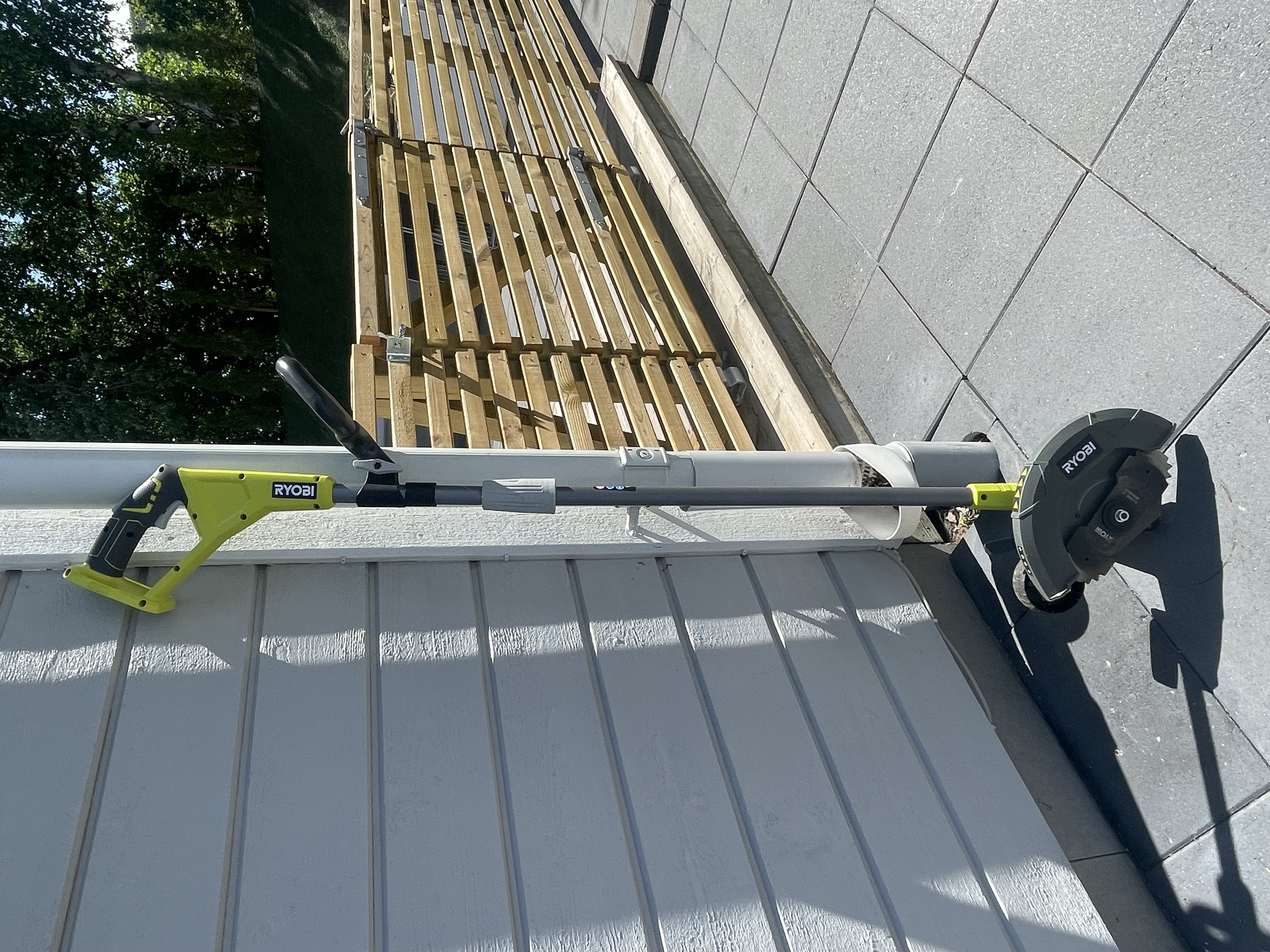 Kantskärare ryobi 18v