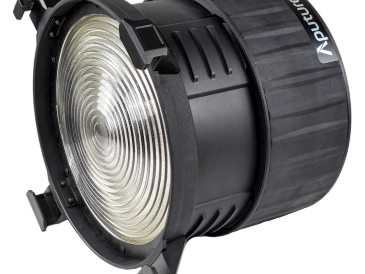 Aputure f10 fresnel