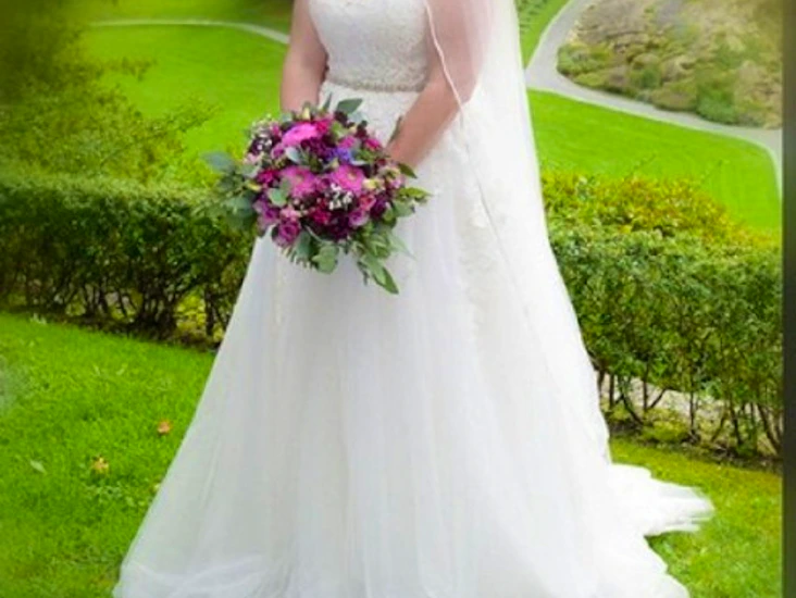 Brudekjole str 19 / 42 / xl