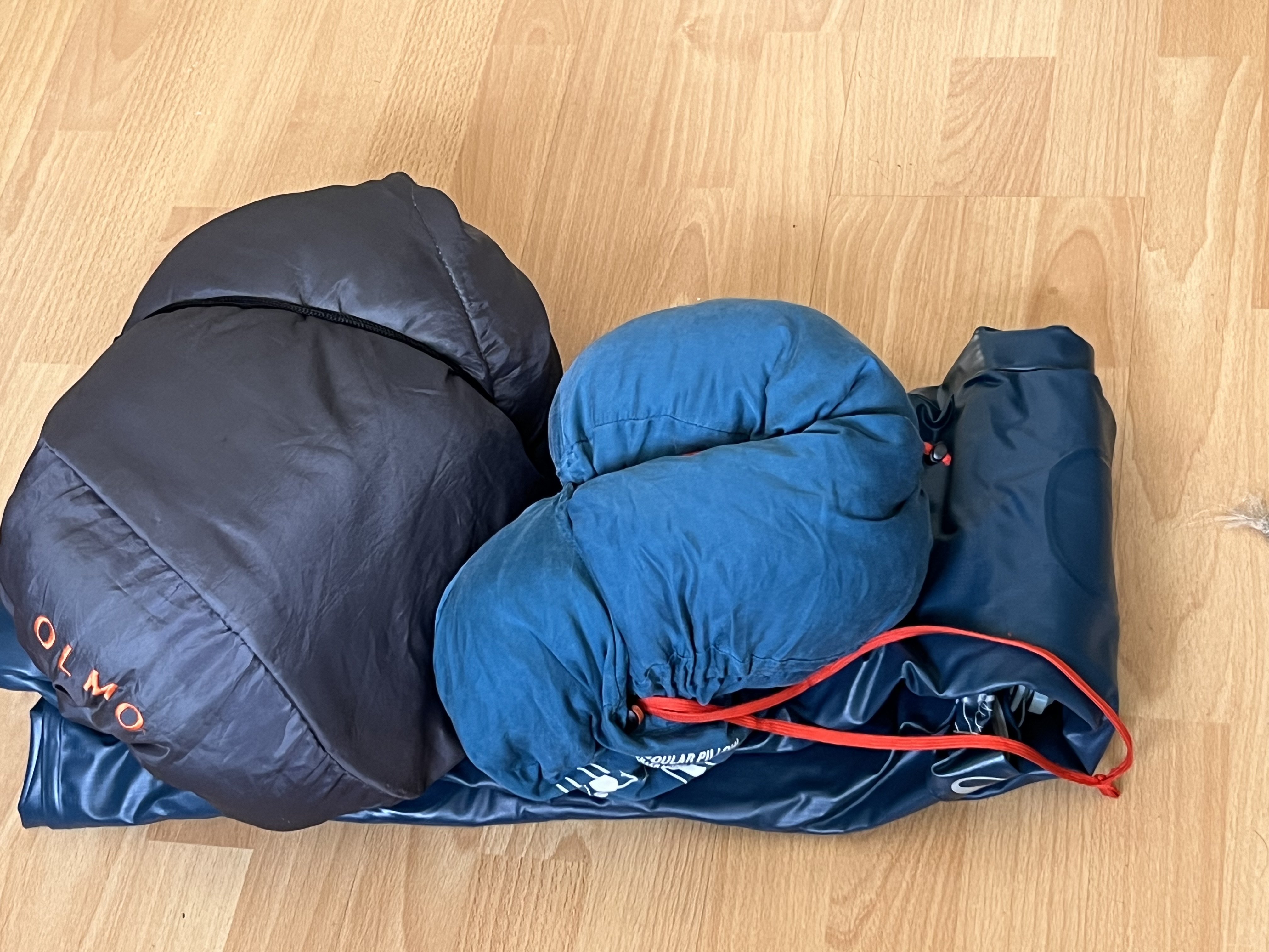 Camping gear for 1 person [no tent]