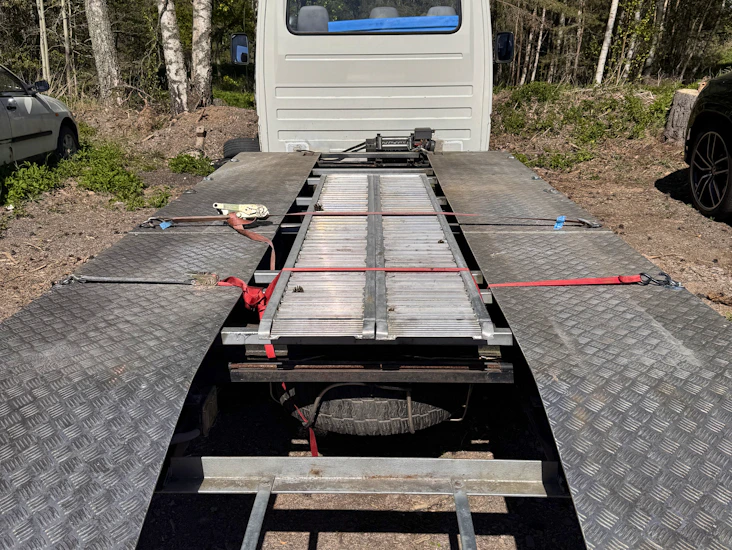 Biltransport som får köras på vanligt b-körkort!