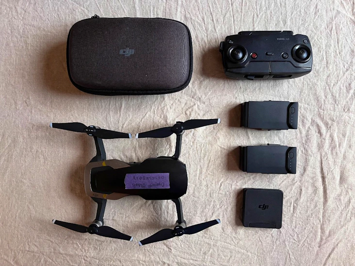 Dji mavic air fly more combo