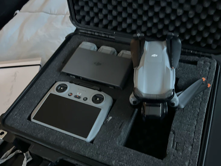 Dji air 3 fly more combo