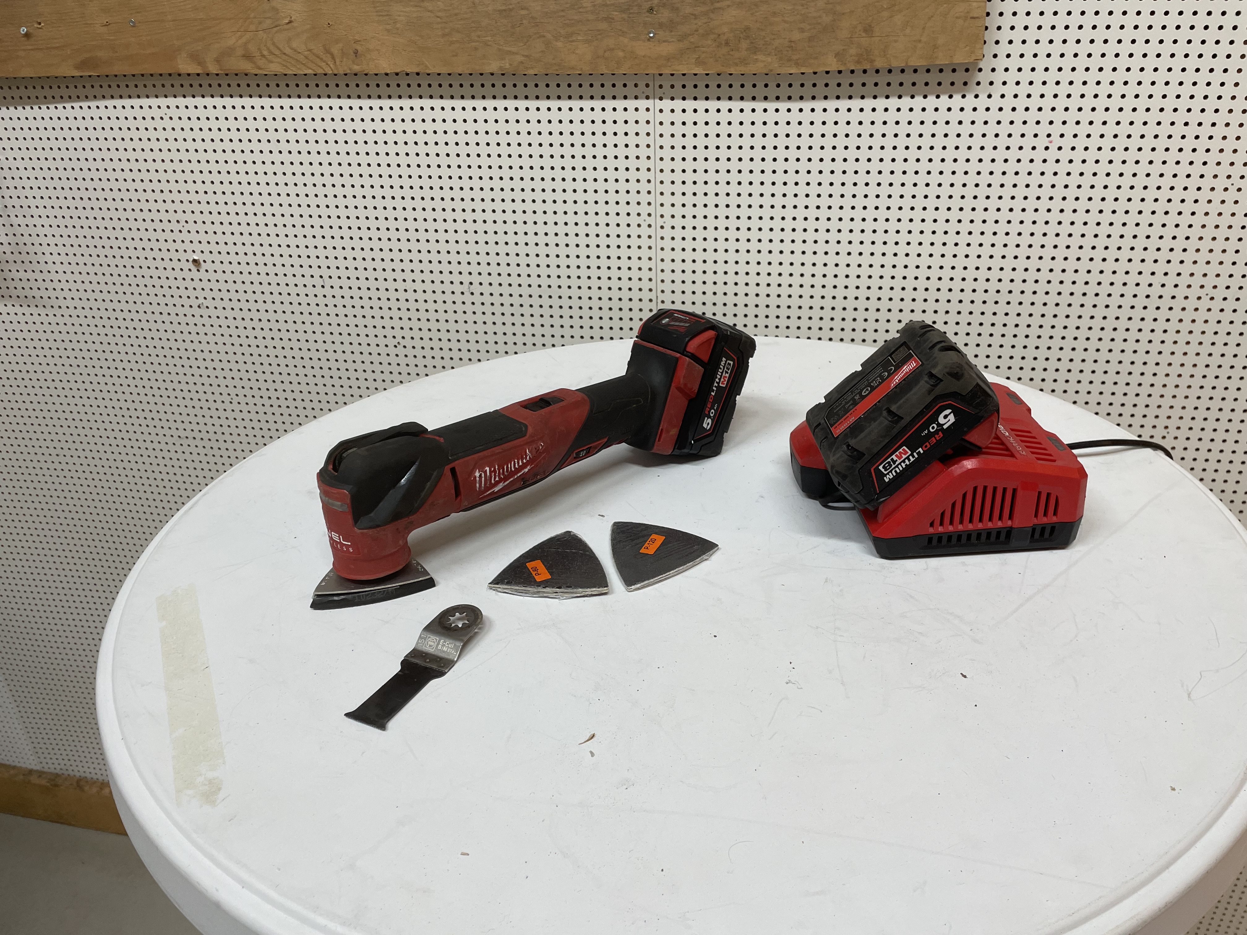 Milwaukee multimaskin batteri m18