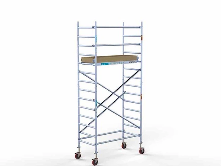 Byggställning 6,5 m arb.höjd. rullställning.