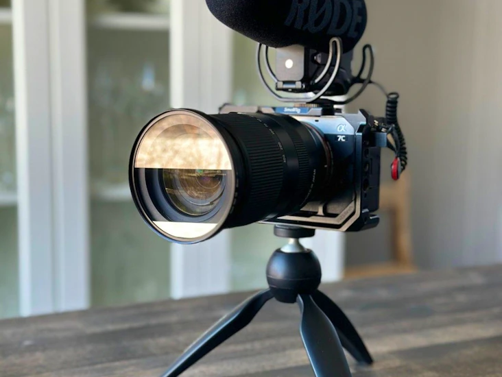 Sony a7c med to objektiver + utstyr