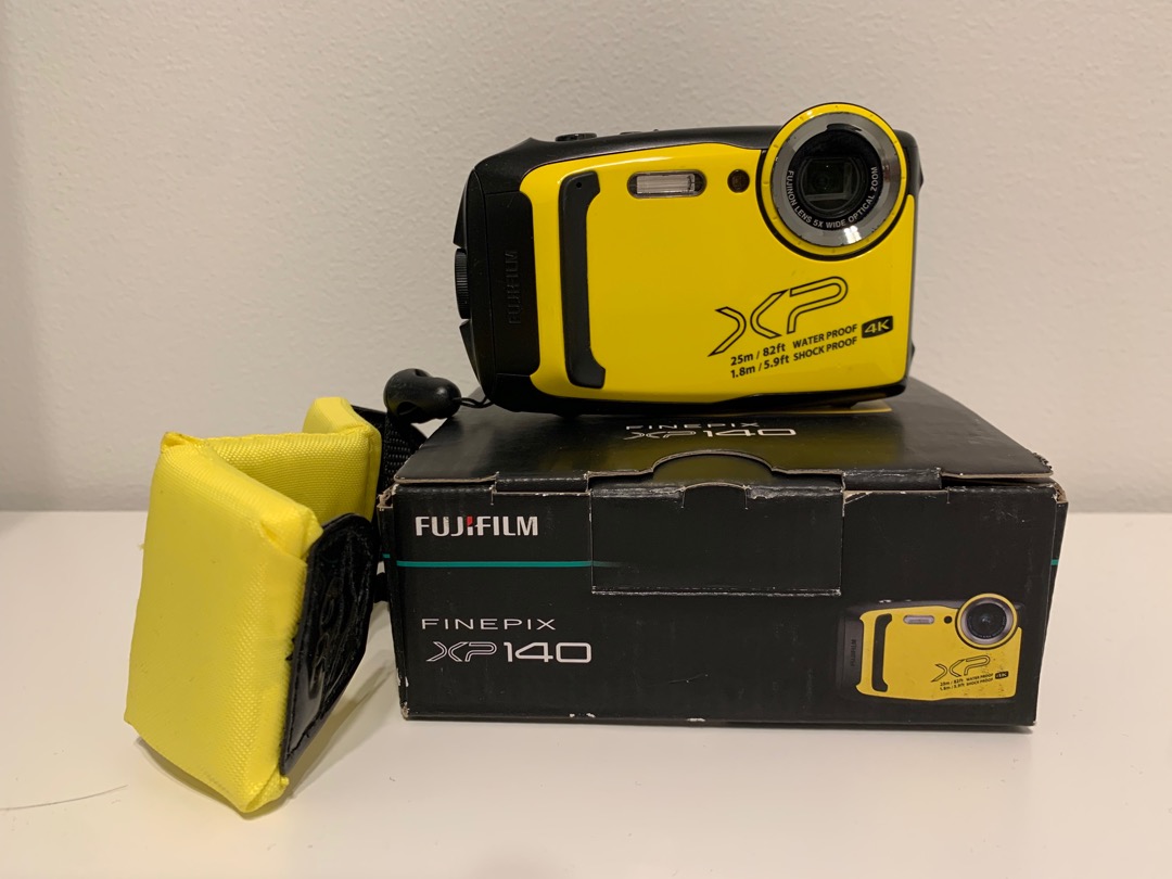 Hyr Fujifilm FinePix XP140 av Roberto C i Hildedal, Göteborg för 50 - 80  kr/dag