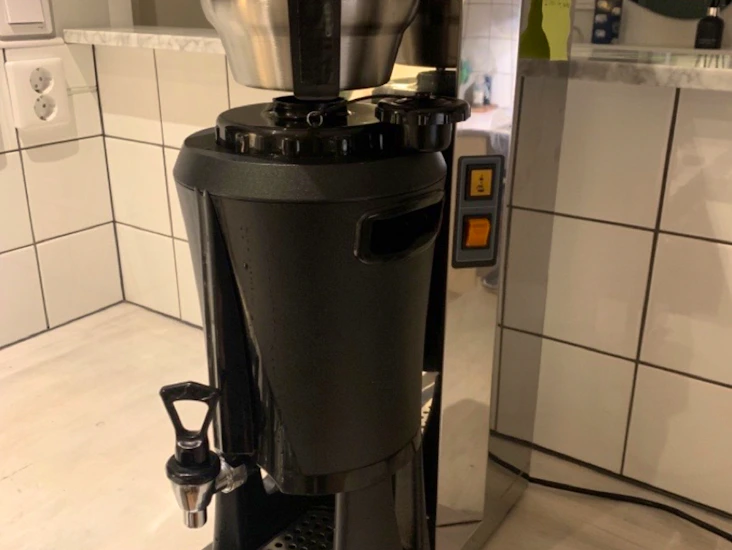 Kaffebryggare - 2l med termos