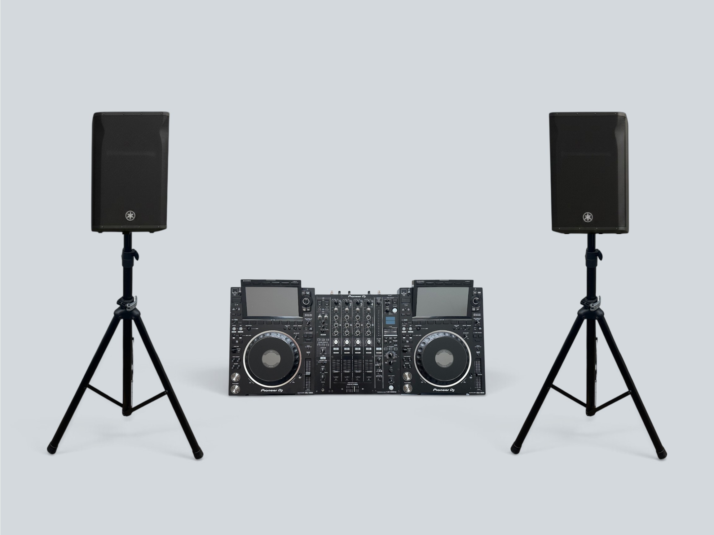 Cdj 3000's, djm 900nxs2 & yamaha dxr12 mkii speakers package