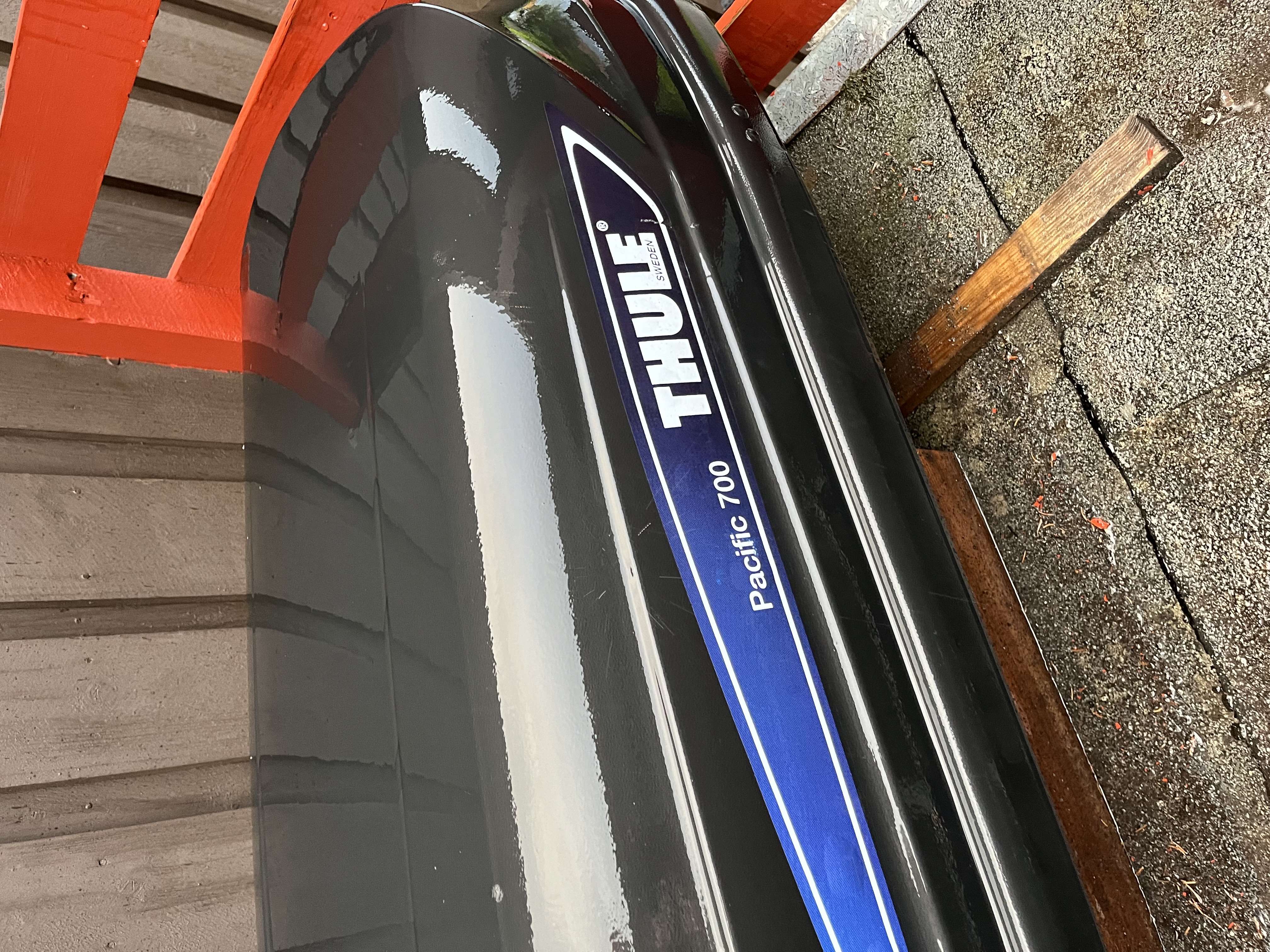 Thule pacific 700- thule wibgbar evo 118cm