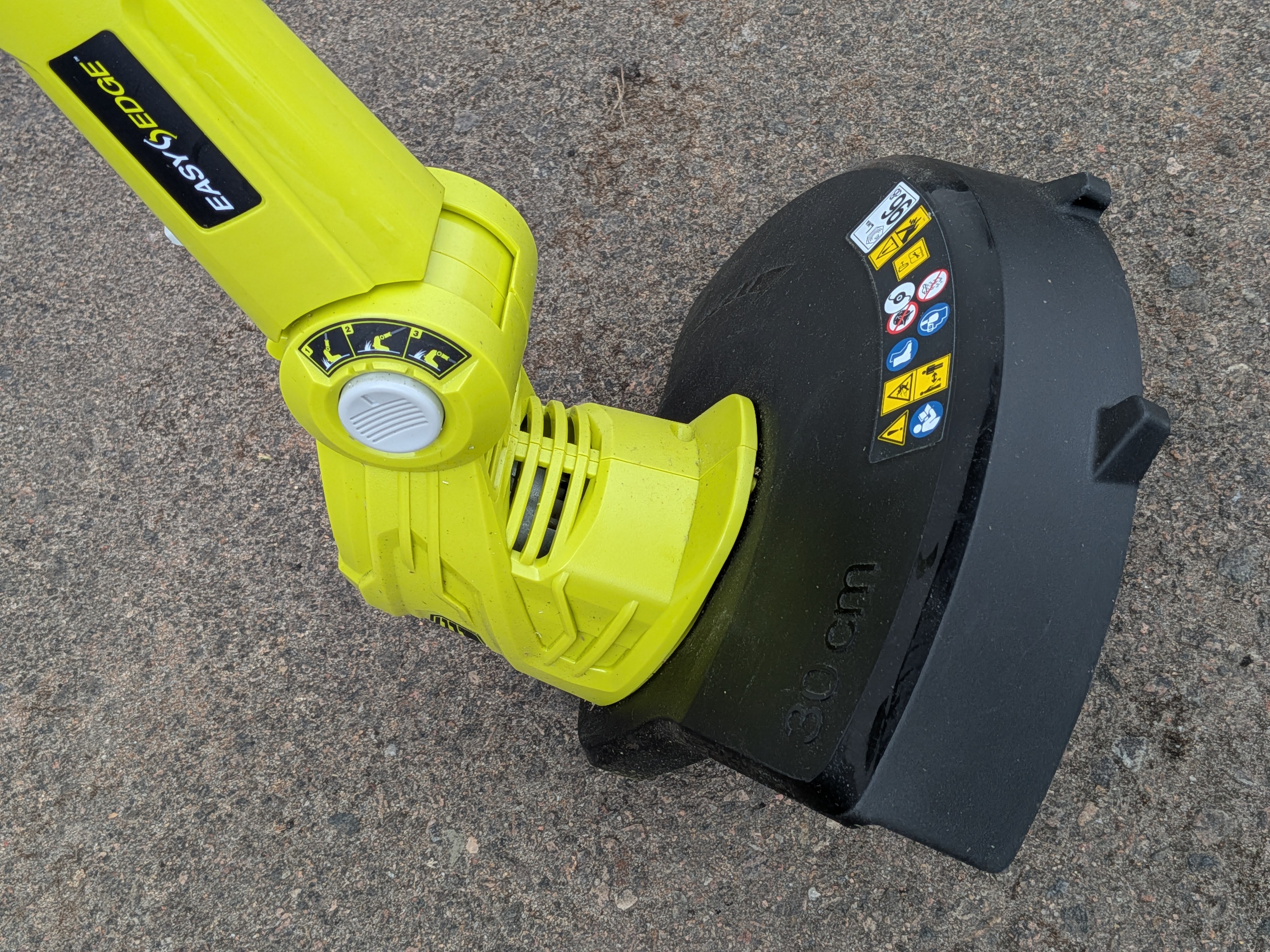 Ryobi batteridriven trimmer