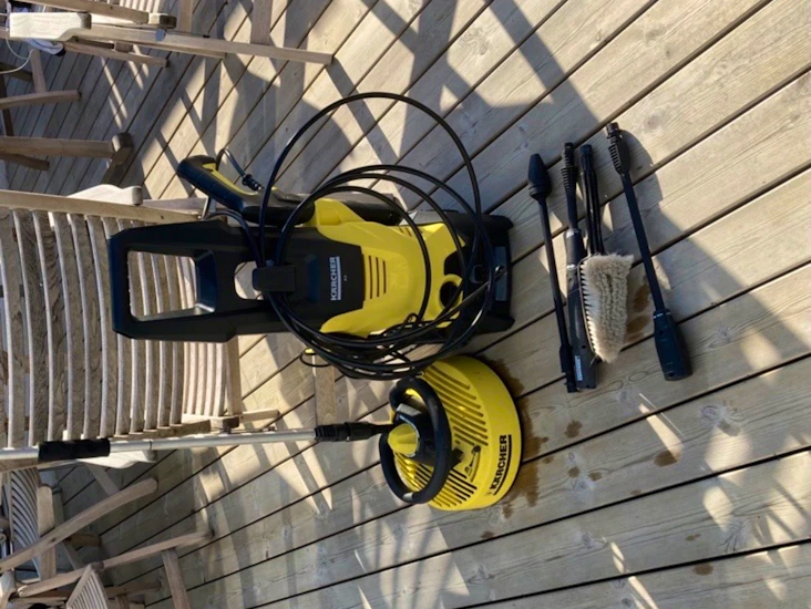 Kärcher högtryckstvätt m. tillbehör