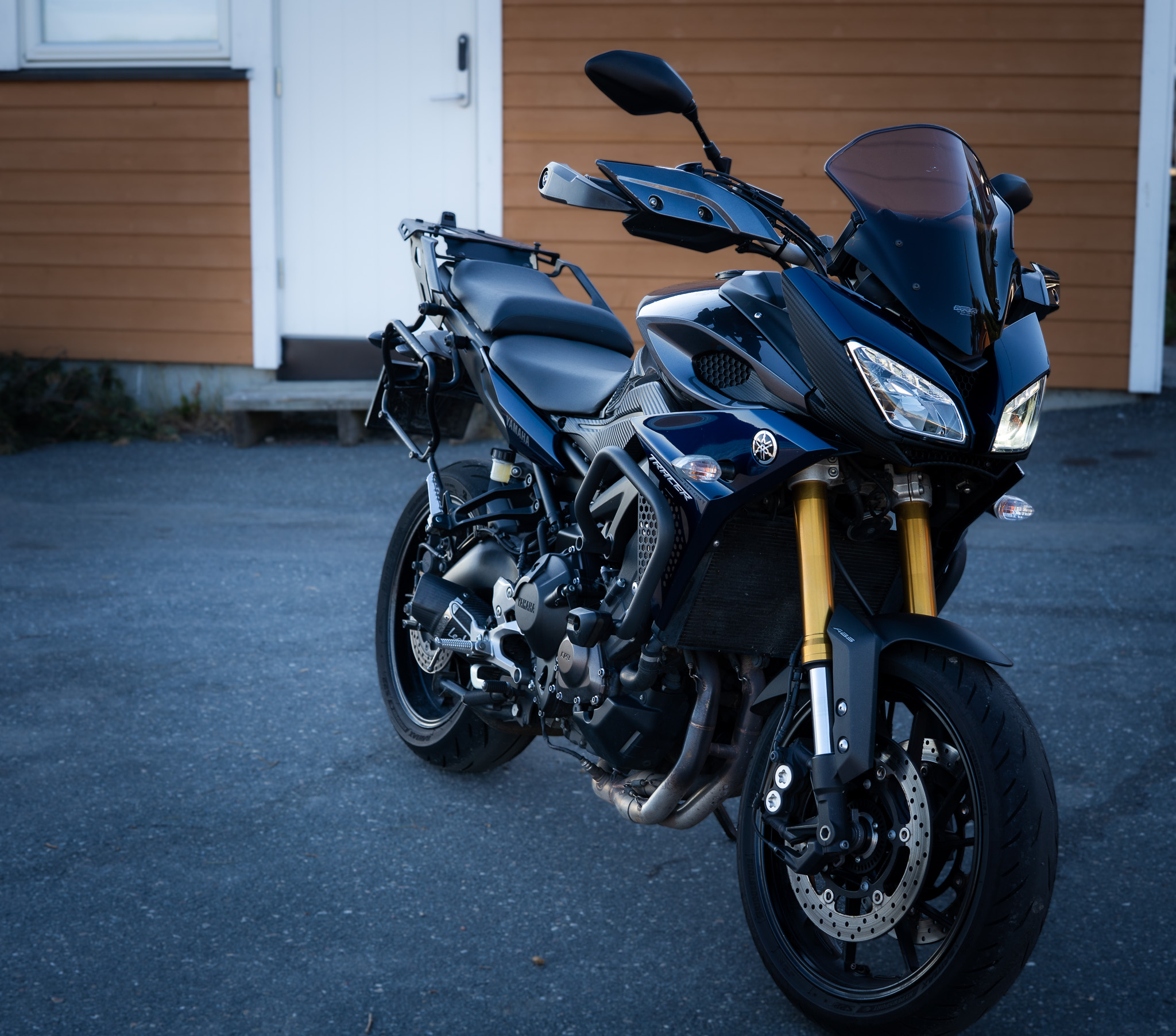 Yamaha tracer 9