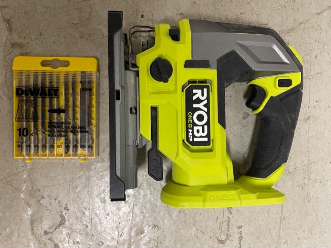 Ryobi stikksag