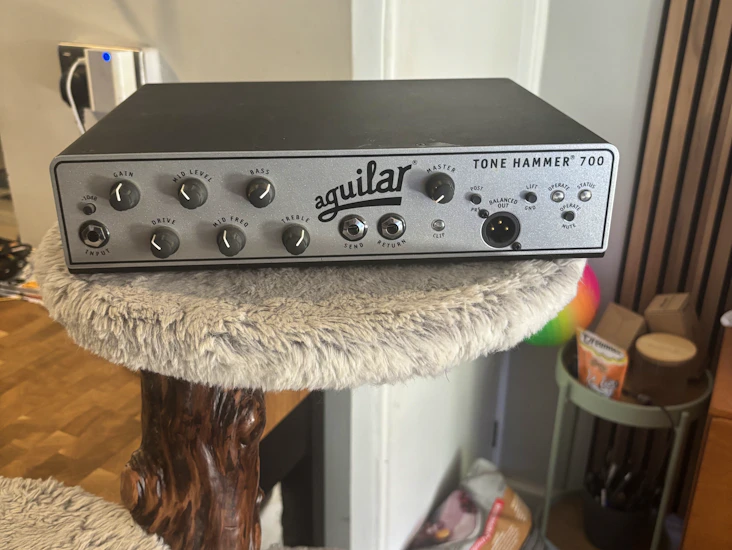 Aguilar th700 tonehammer bass head