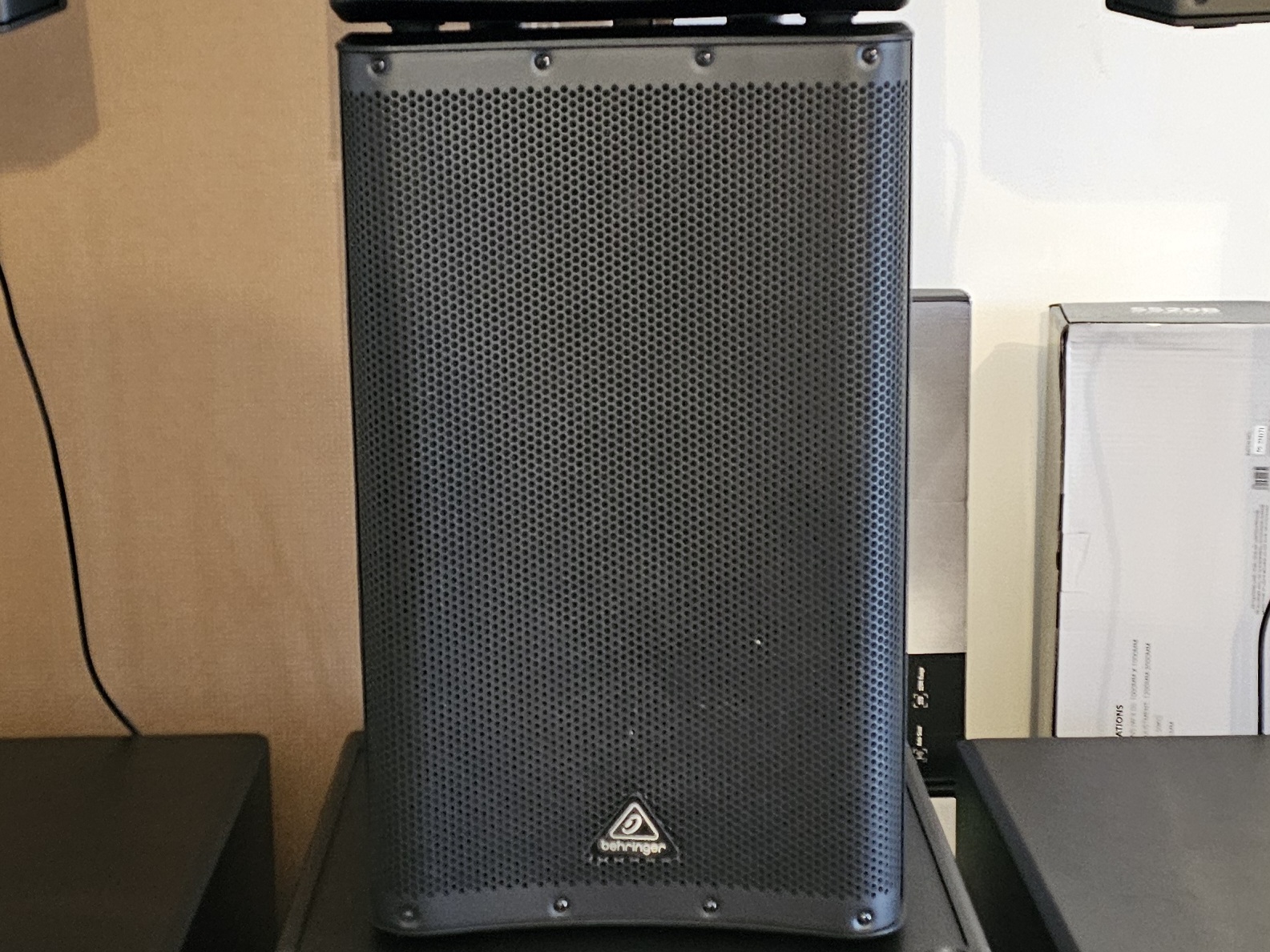 2500w active speaker