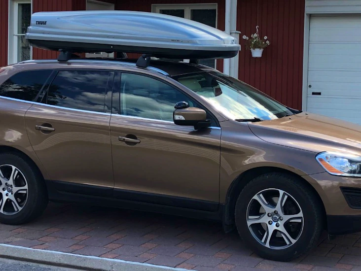 Iso suksiboksi thule atlantis 900