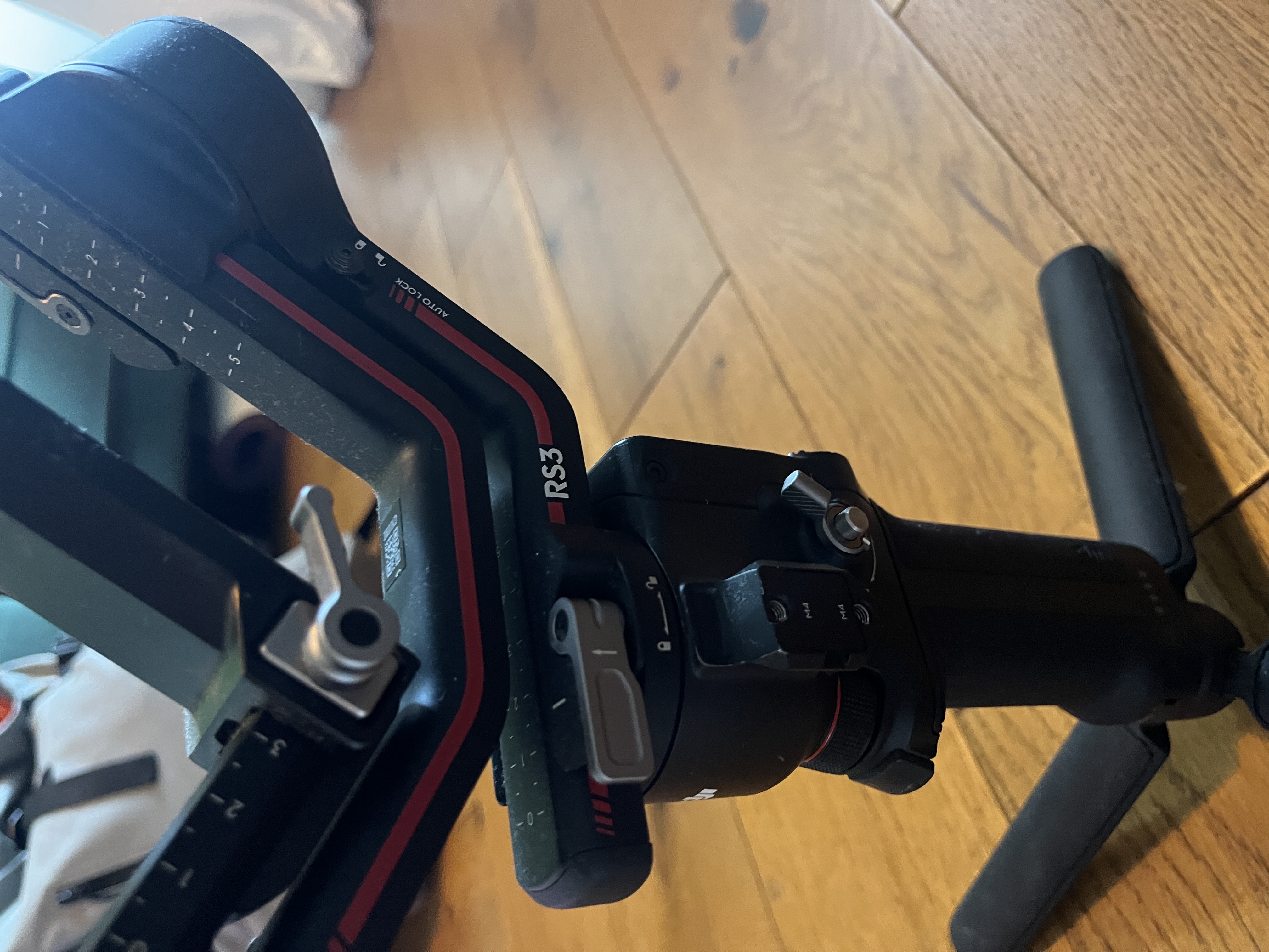 🎥 dji rs 3 gimbal – 3-axis stabiliser
