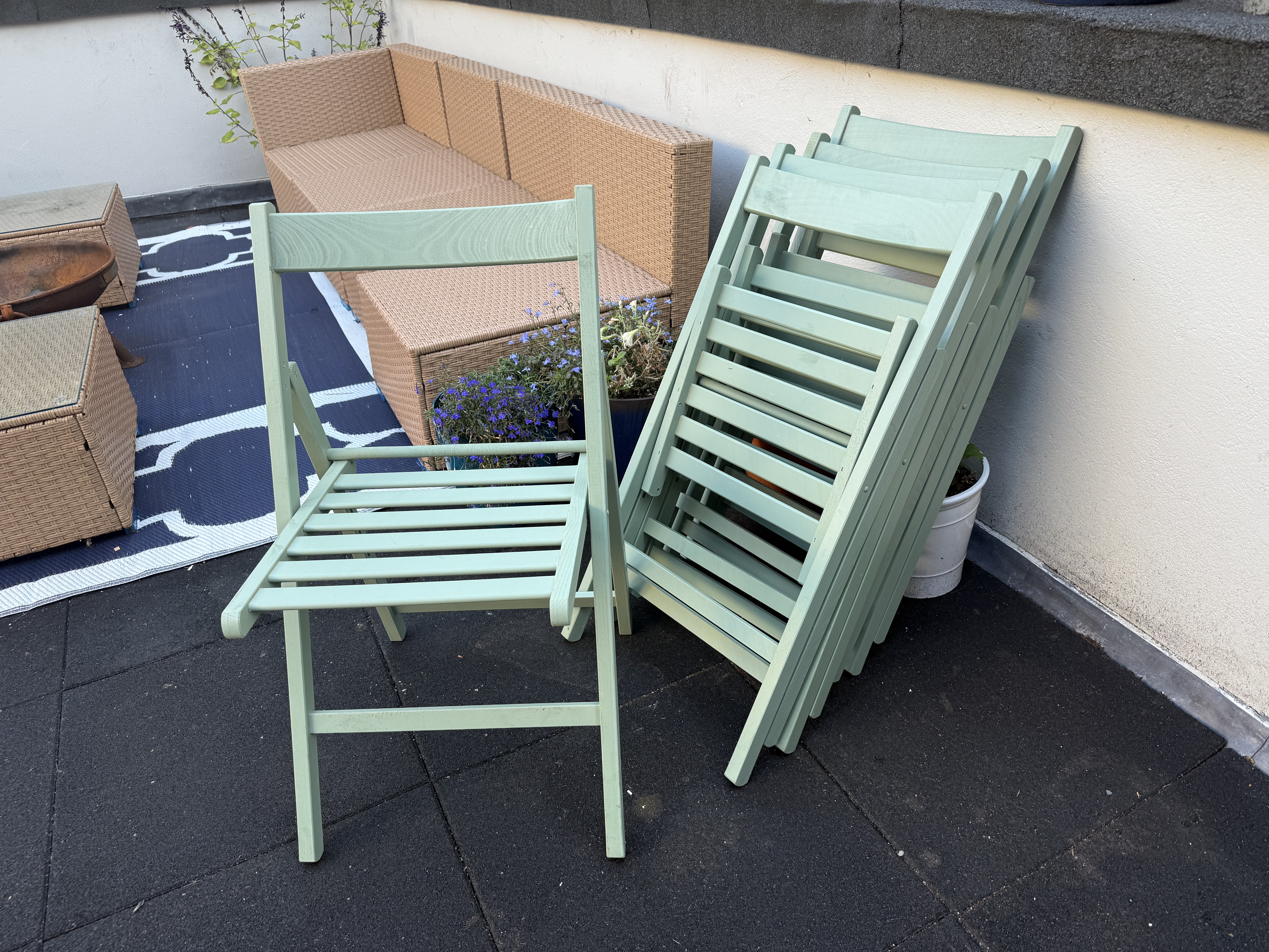 8 x sage green wooden folding chairs – chair rental for garden parties, weddings & events