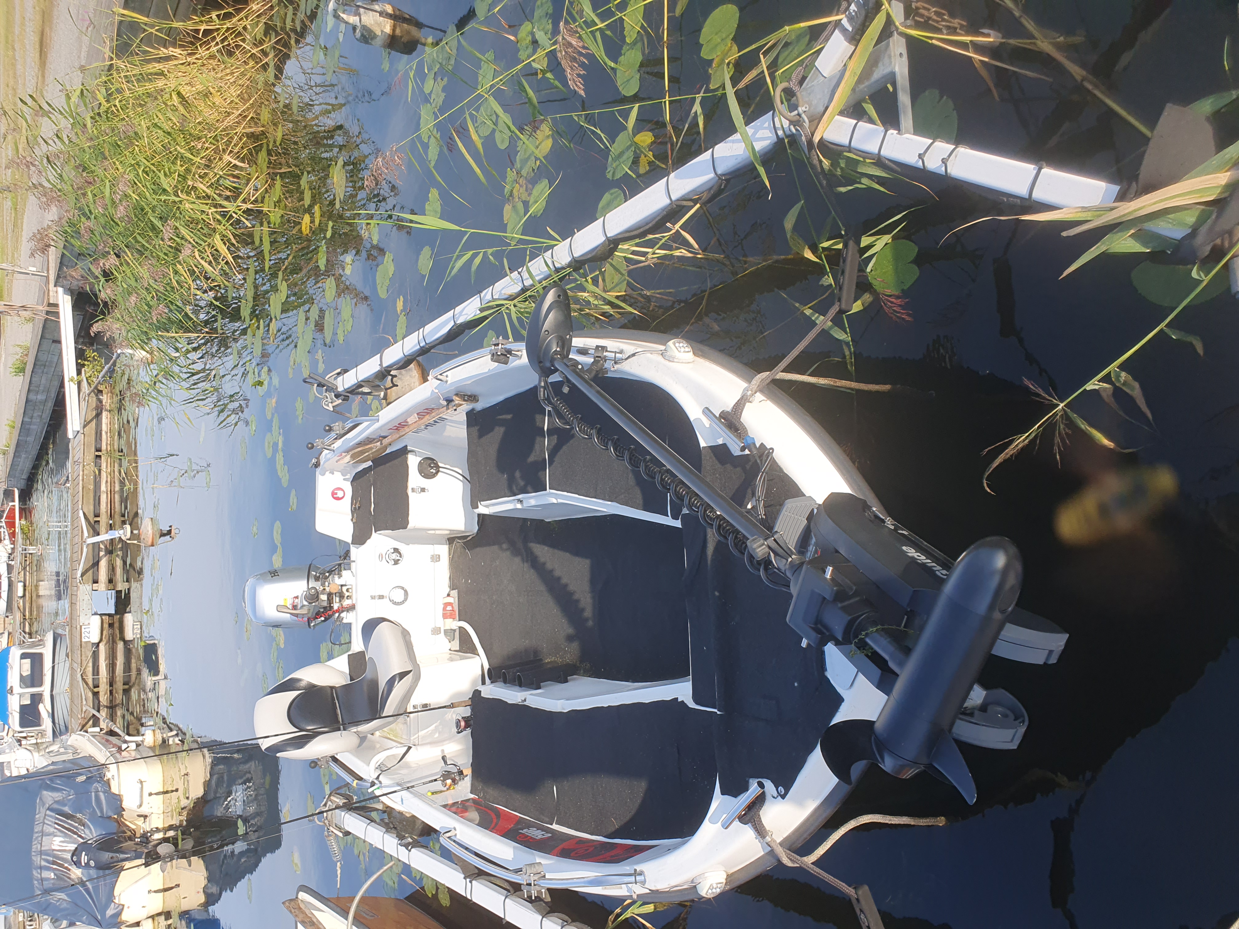 Fullt utrustad sportfiskebå. nextline 430