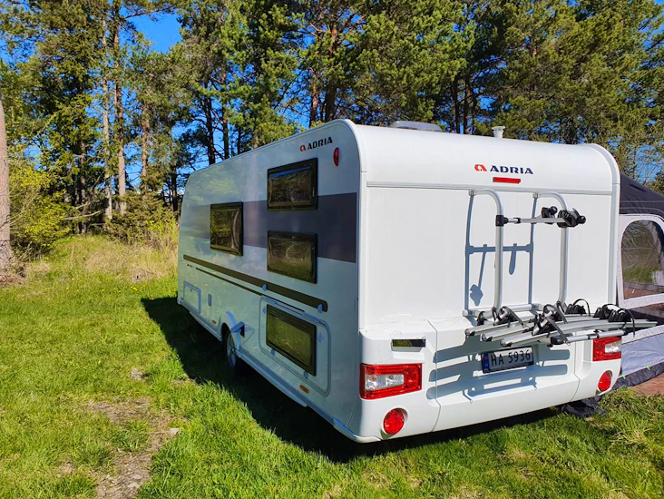 Adria 2019 familievogn 3 køyer