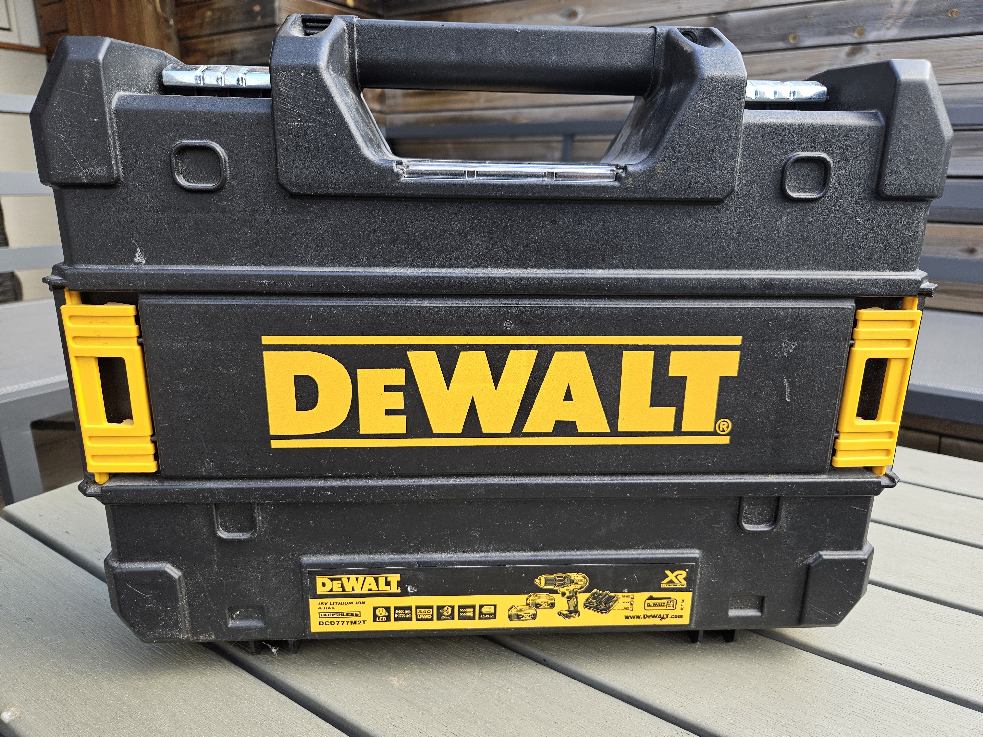 Dewalt skruvdragare dcd777m2t 18v