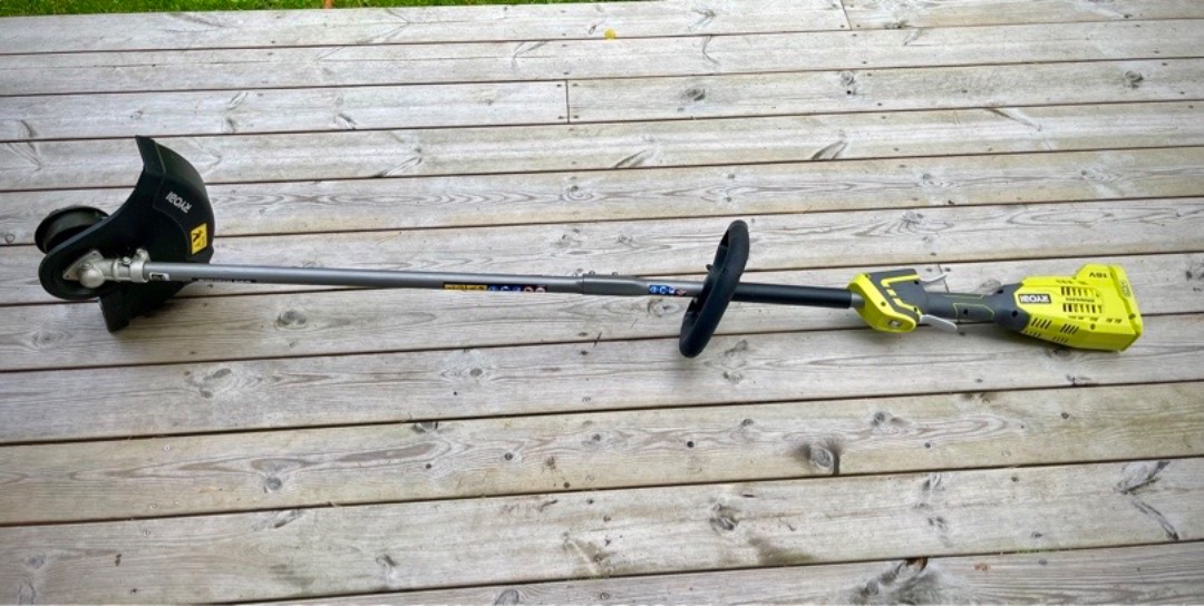 Ryobi batteridriven grästrimmer