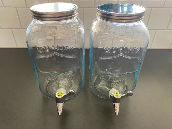 Behållare med tappkran - 2 st