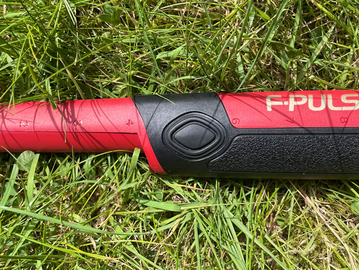 F-pulse pinpointer