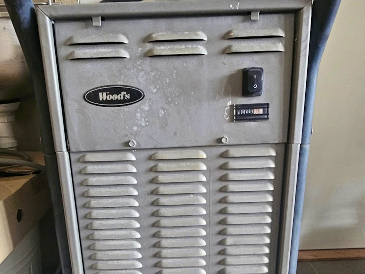 Avfuktare woods kraftig