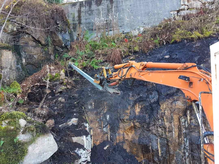 Gravemaskin redskap.