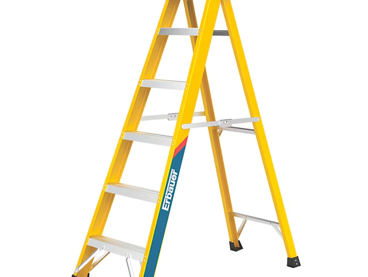 Erbauer fibreglass step ladder - 1.62m 6 step swingback a frame