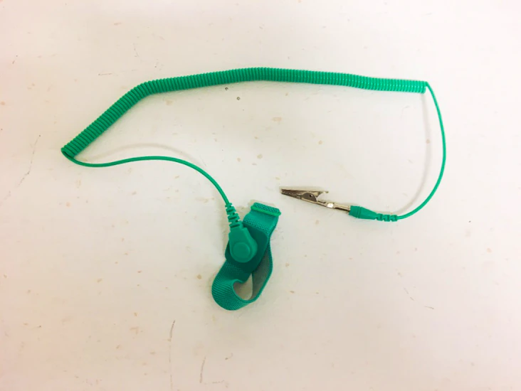 Esd armband / skydd mot statisk elektricitet
