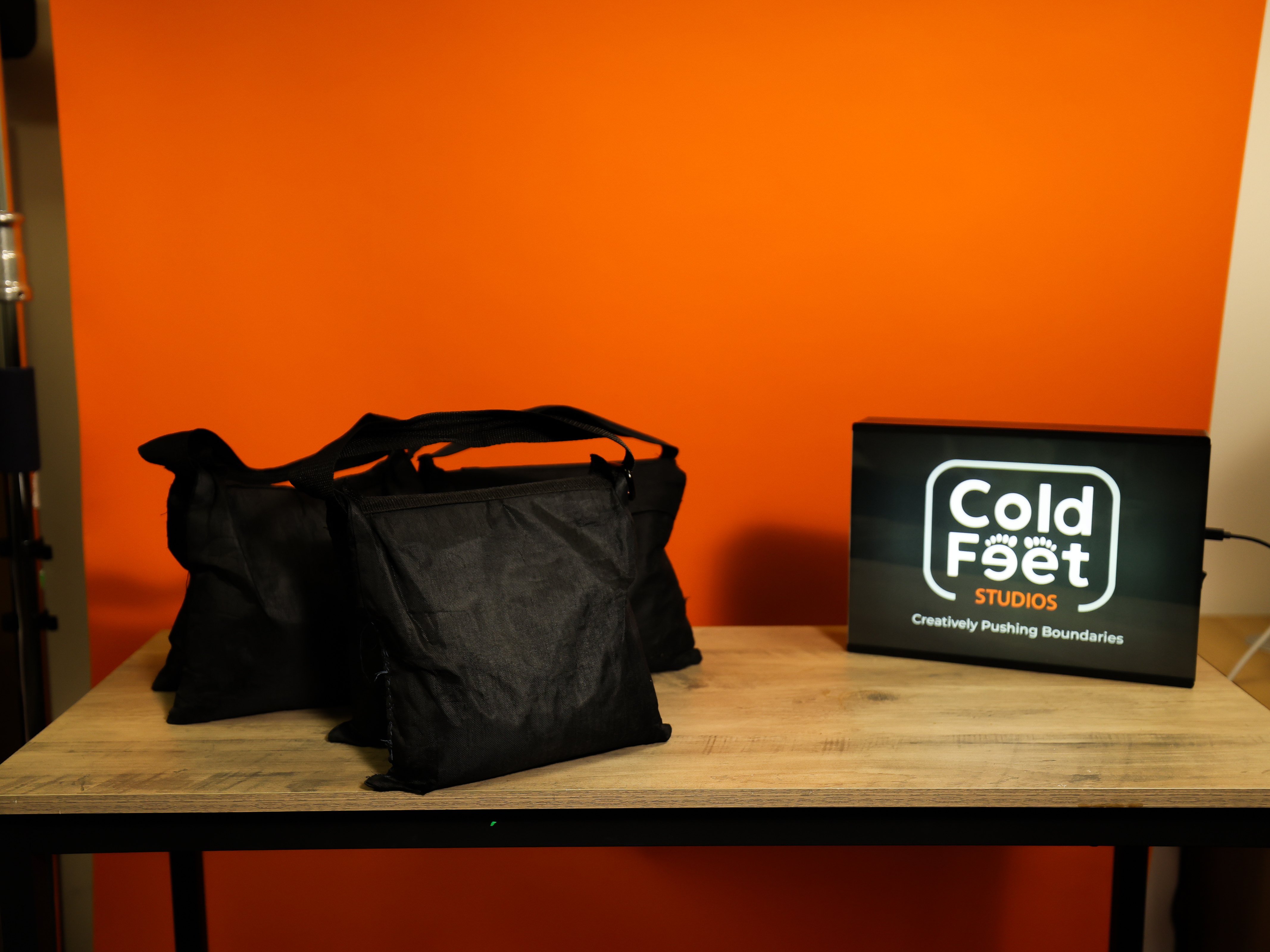 3x standard sandbags 