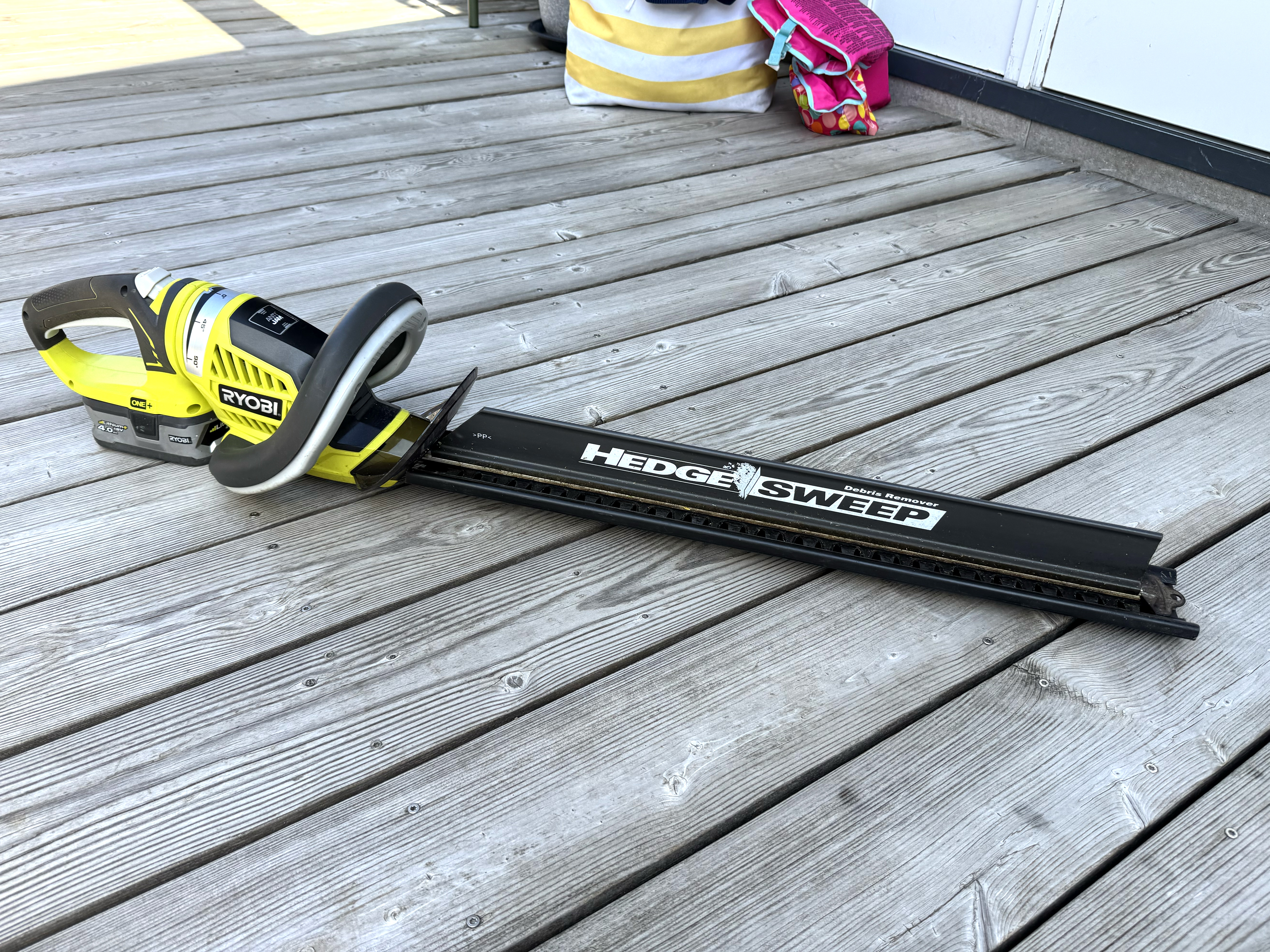 Häcksax ryobi 18v one+ trådlös 