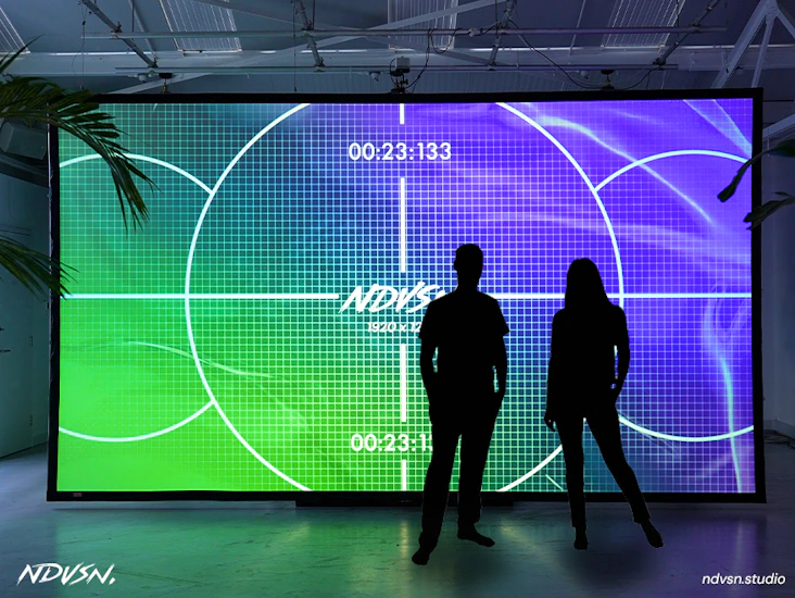 Projection bundle — ultra short throw projector + 138" fast-fold screen