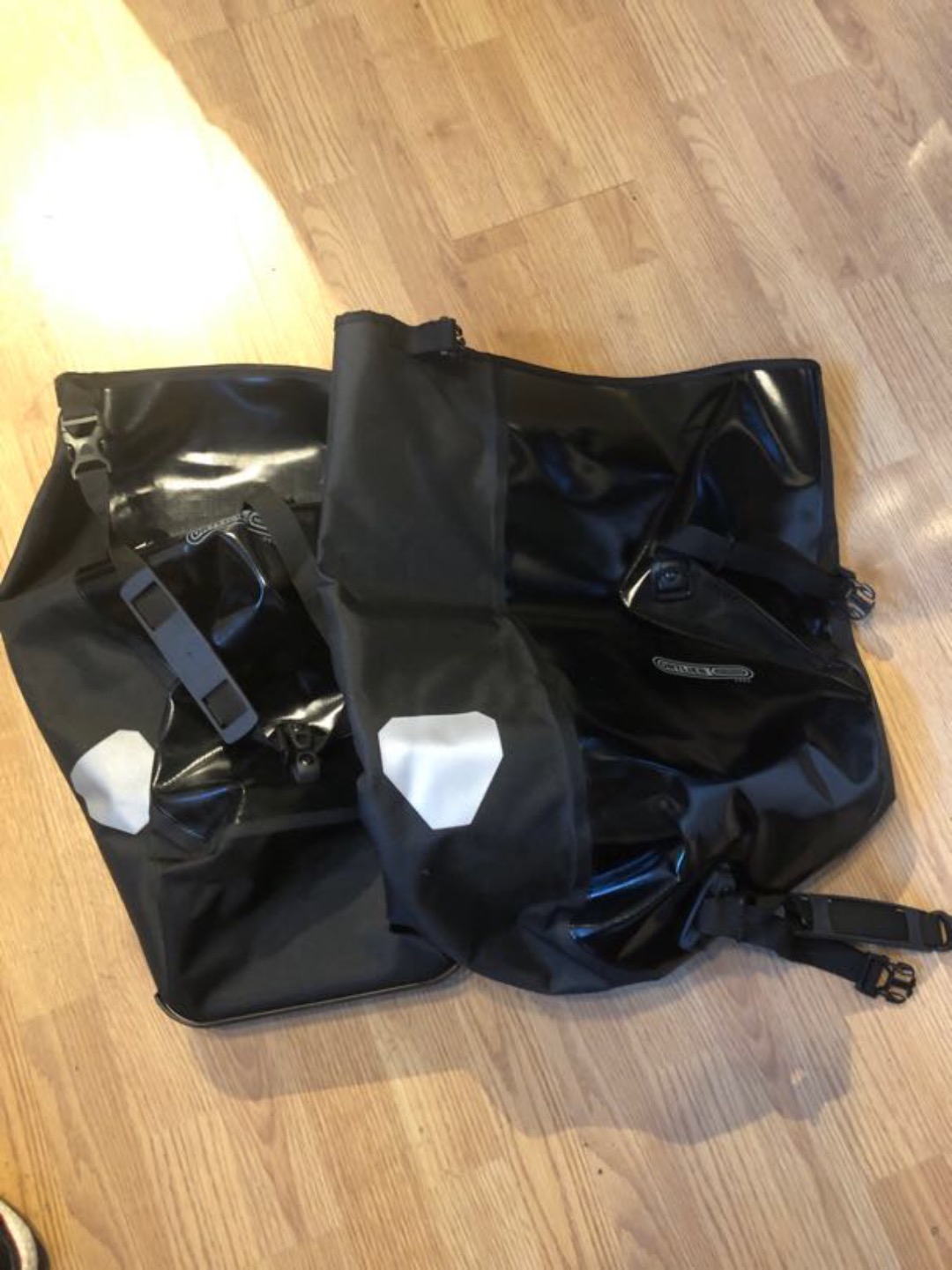 2 stk ortlieb sykkelvesker
