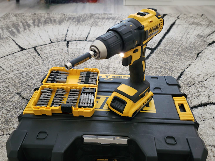 Akkuporakone 18v, dewalt